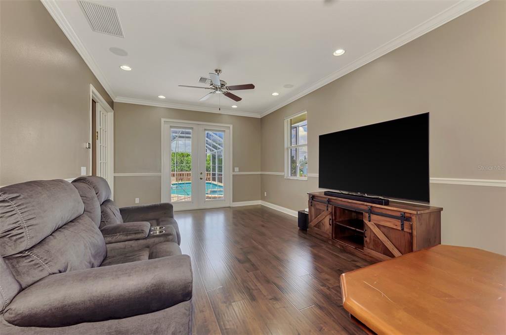 935 Graham Road Venice, FL 34293 - Photo 37 of 67
