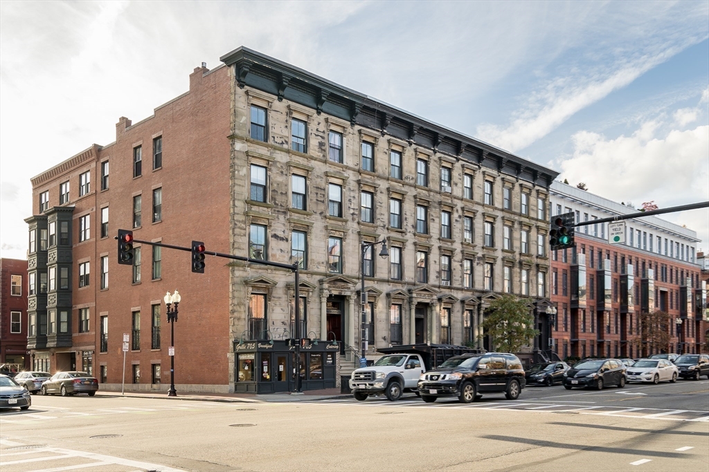 705 Massachusetts Avenue, Unit 6 Boston, MA 02118 - Photo 14 of 14 a building view