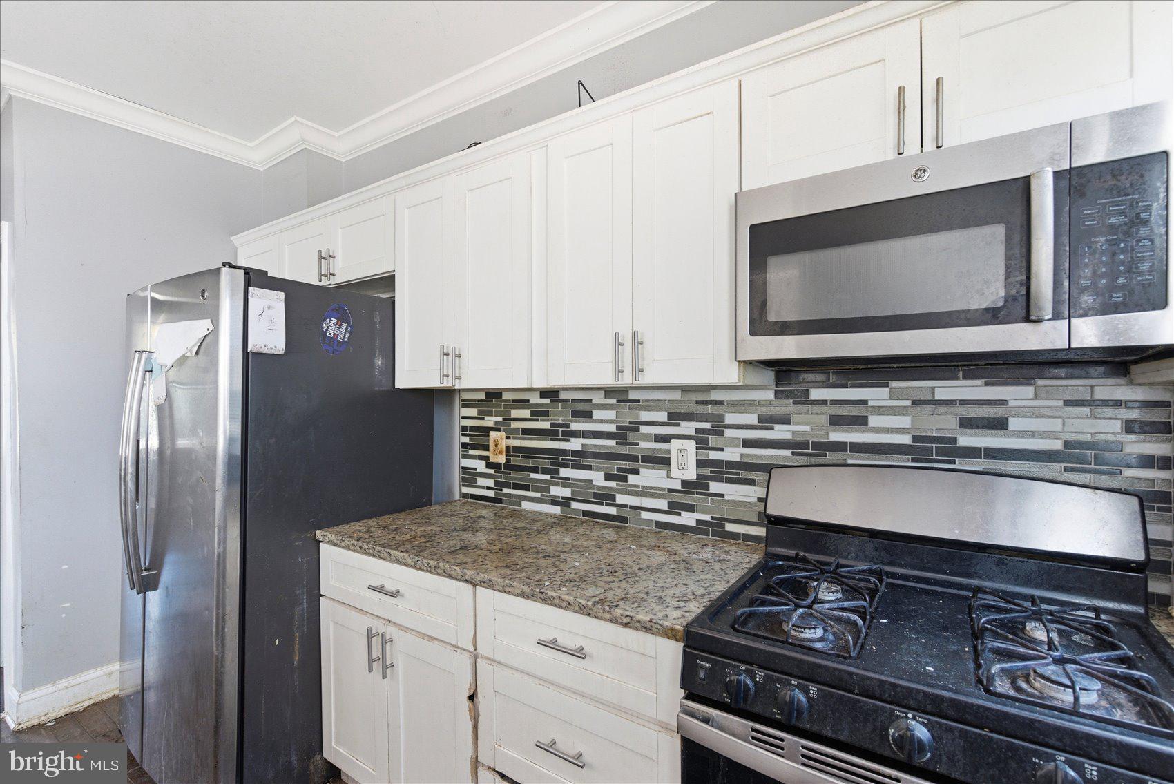 209 South Tremont Road Baltimore, MD 21229 - Photo 16 of 34 Gallery Image 16
