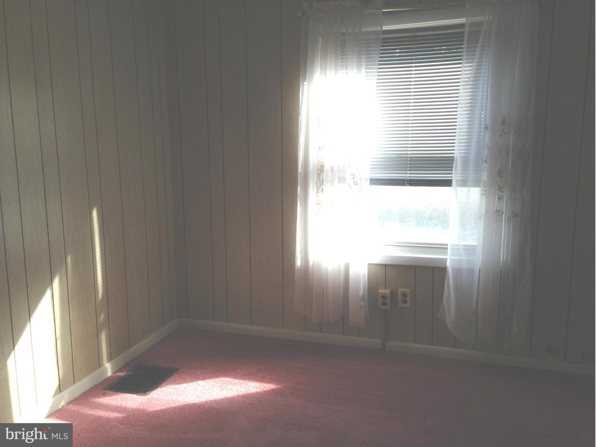 304 Cove Road Riva, MD 21140 - Photo 13 of 27 Bedroom