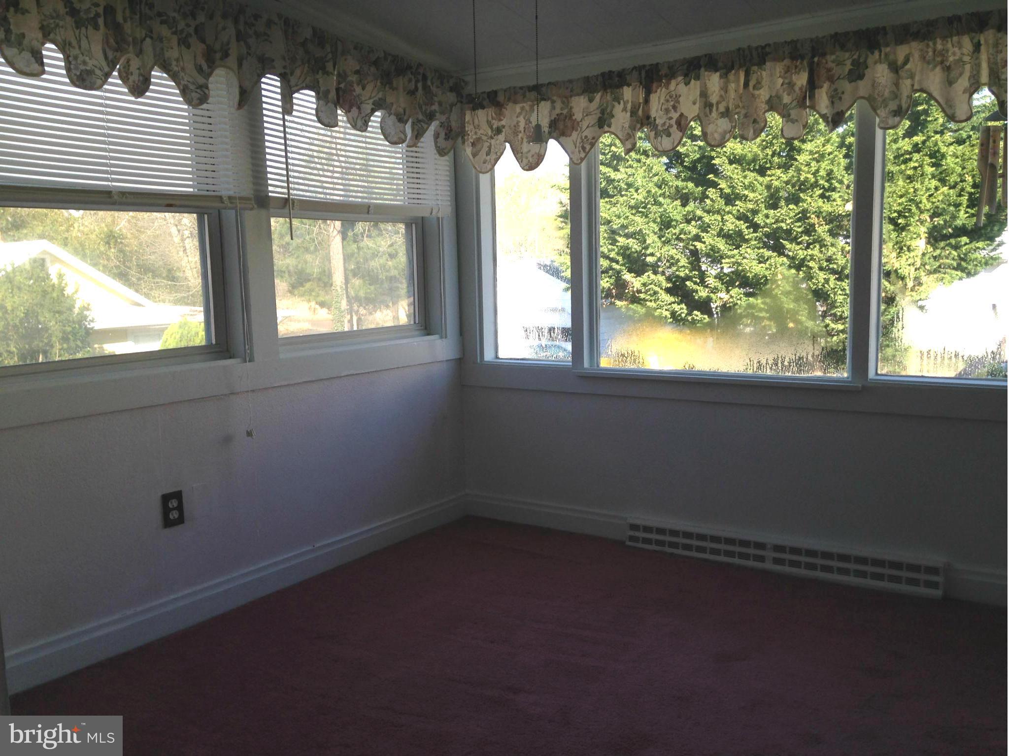 304 Cove Road Riva, MD 21140 - Photo 7 of 27 Dining Room