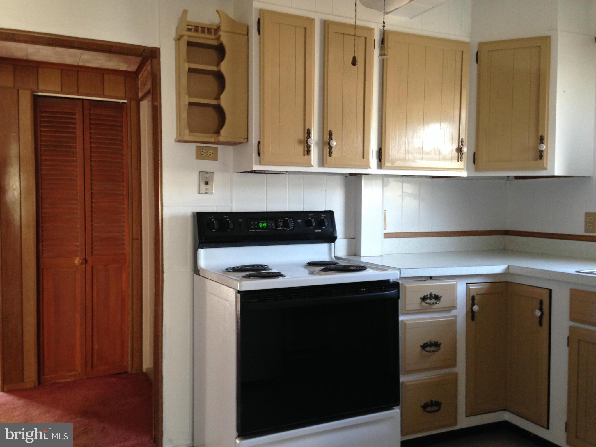 304 Cove Road Riva, MD 21140 - Photo 9 of 27 Kitchen