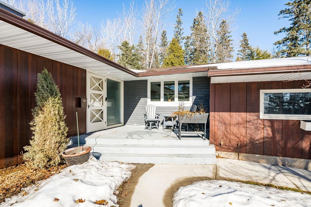 110 North 36th Avenue East Duluth, MN 55804 - Photo 35 of 47