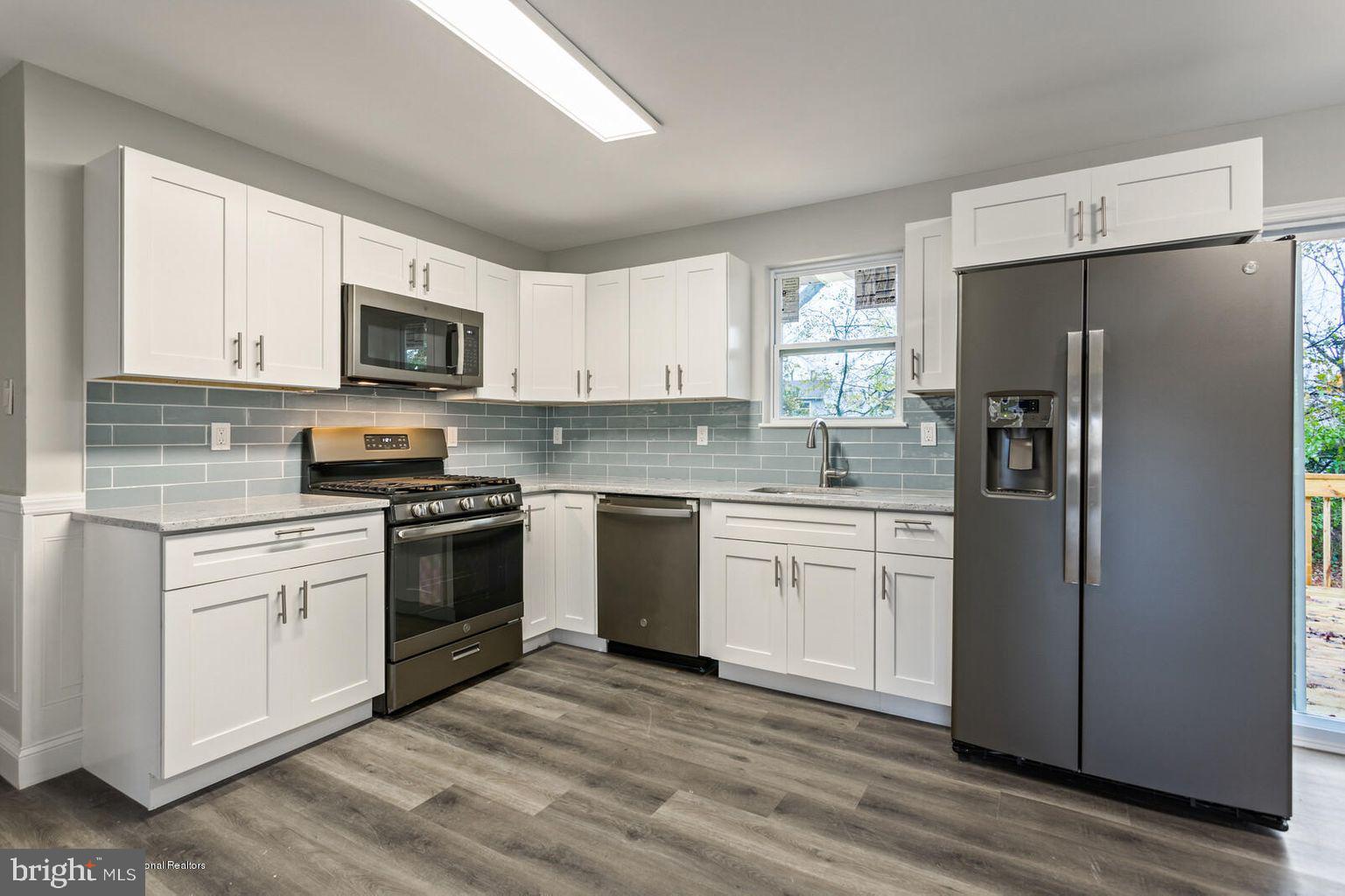 37 Scrapetown Road Pemberton, NJ 08068 - Photo 12 of 33
