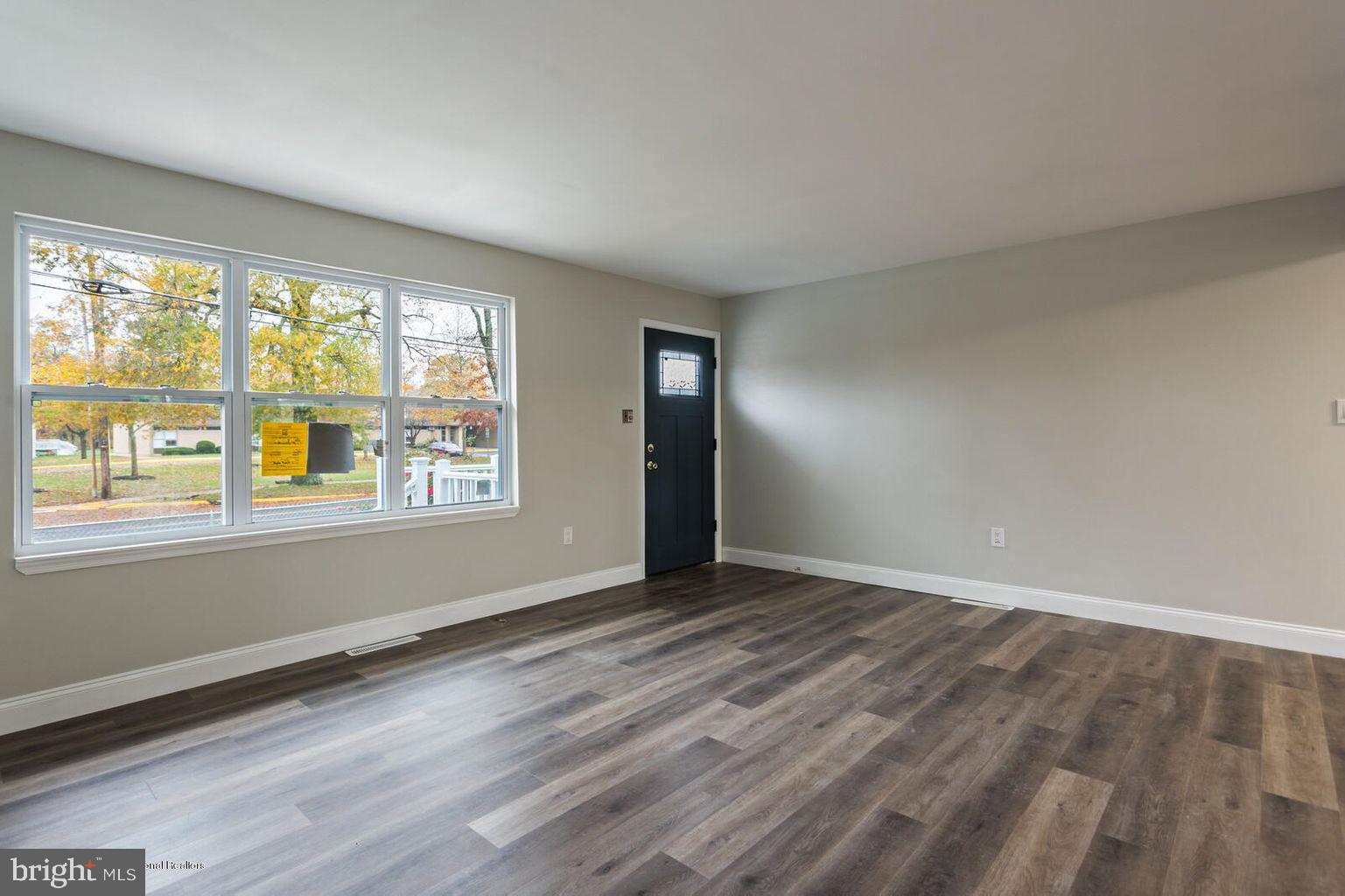 37 Scrapetown Road Pemberton, NJ 08068 - Photo 7 of 33