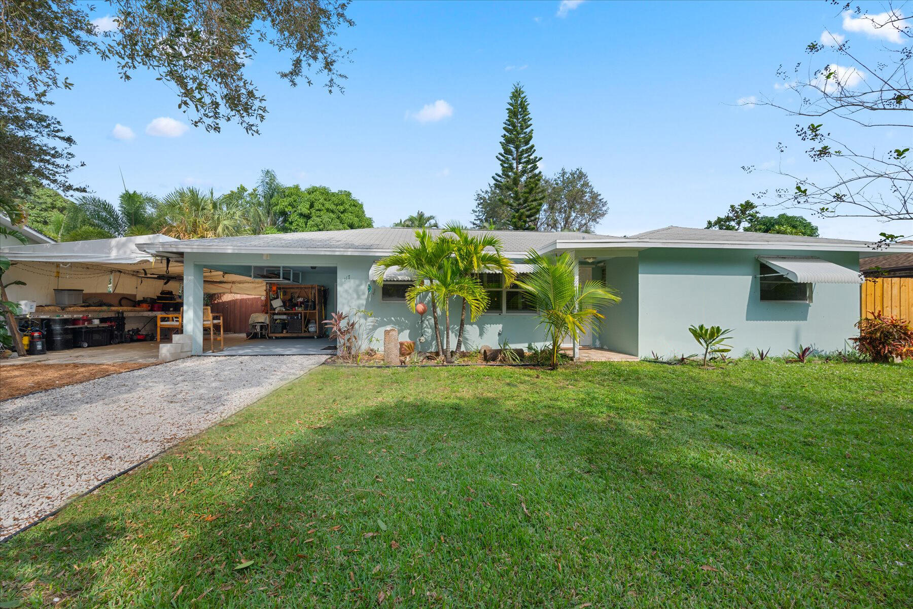 117 East Riverside Drive Jupiter, FL 33469 - Photo 1 of 40 02-DSC_6630-Edit copy
