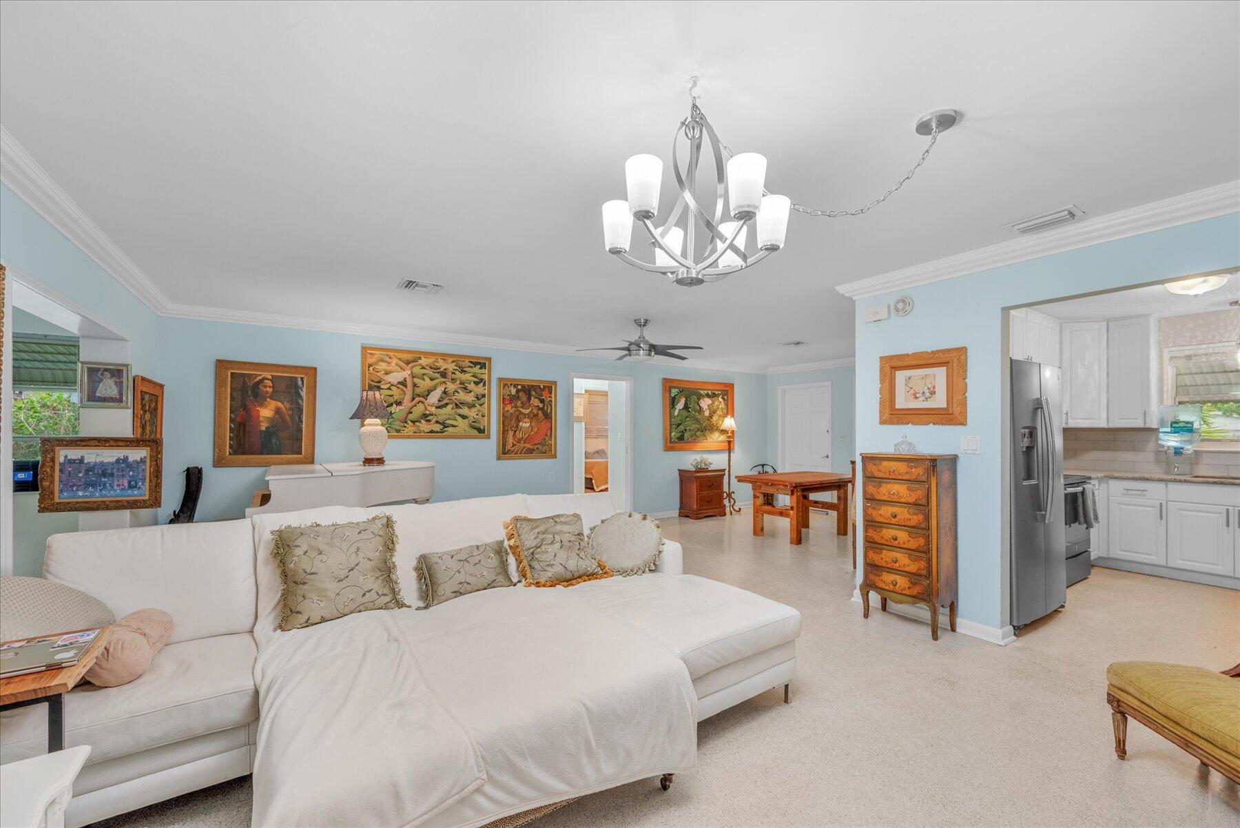 117 East Riverside Drive Jupiter, FL 33469 - Photo 3 of 40 07-DSC_6369