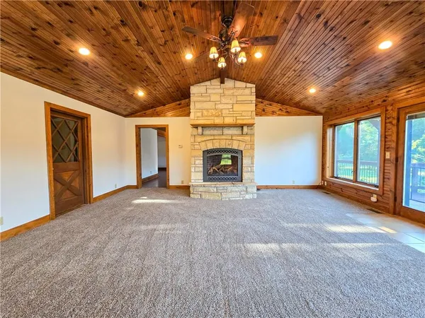 $1,150,000 | 2359 Gp Road, Elmdale, KS 66850