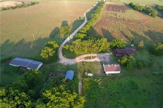 $1,150,000 | 2359 Gp Road, Elmdale, KS 66850