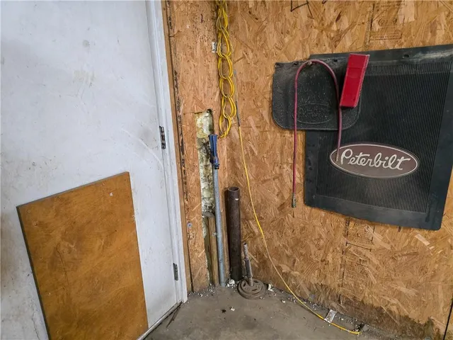 $1,150,000 | 2359 Gp Road, Elmdale, KS 66850