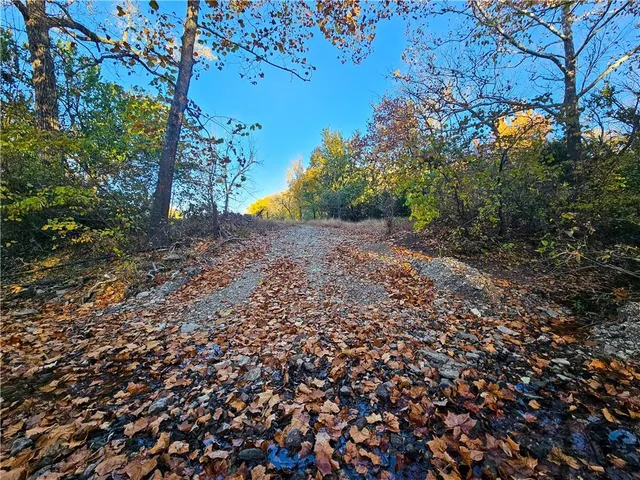 $1,150,000 | 2359 Gp Road, Elmdale, KS 66850