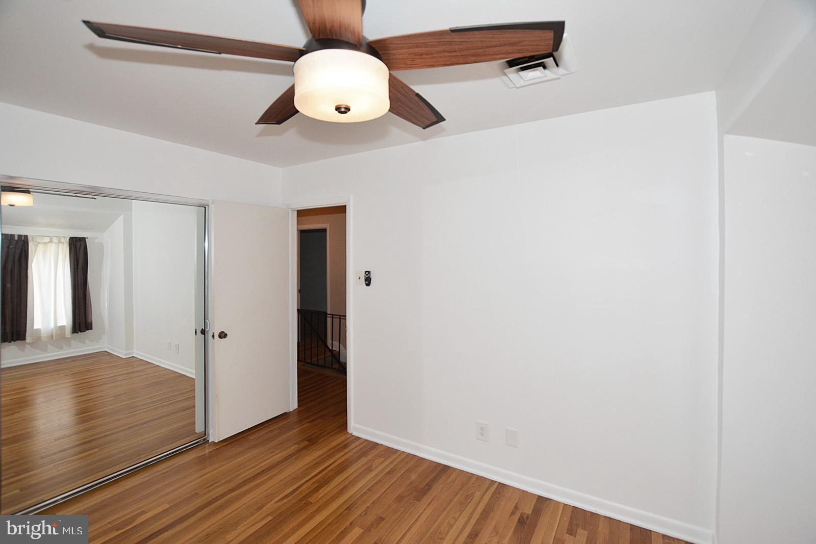 11091 Saffold Way Reston, VA 20190 - Photo 23 of 30