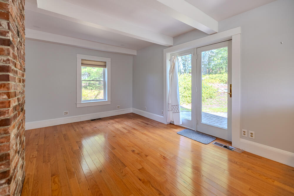 564 North Bend Road Surry, ME 04684 - Photo 7 of 22 _Z4A4480-HDR