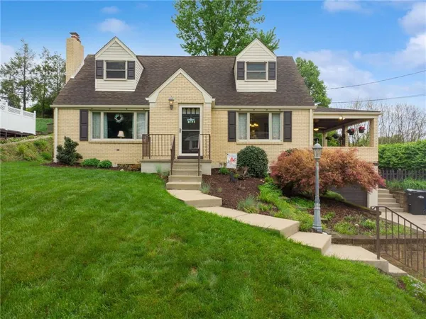 $300,000 | 14061 Lexington Place, Irwin, PA 15642