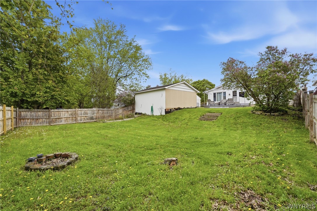 39 South Irwinwood Road Lancaster, NY 14086 - Photo 43 of 45