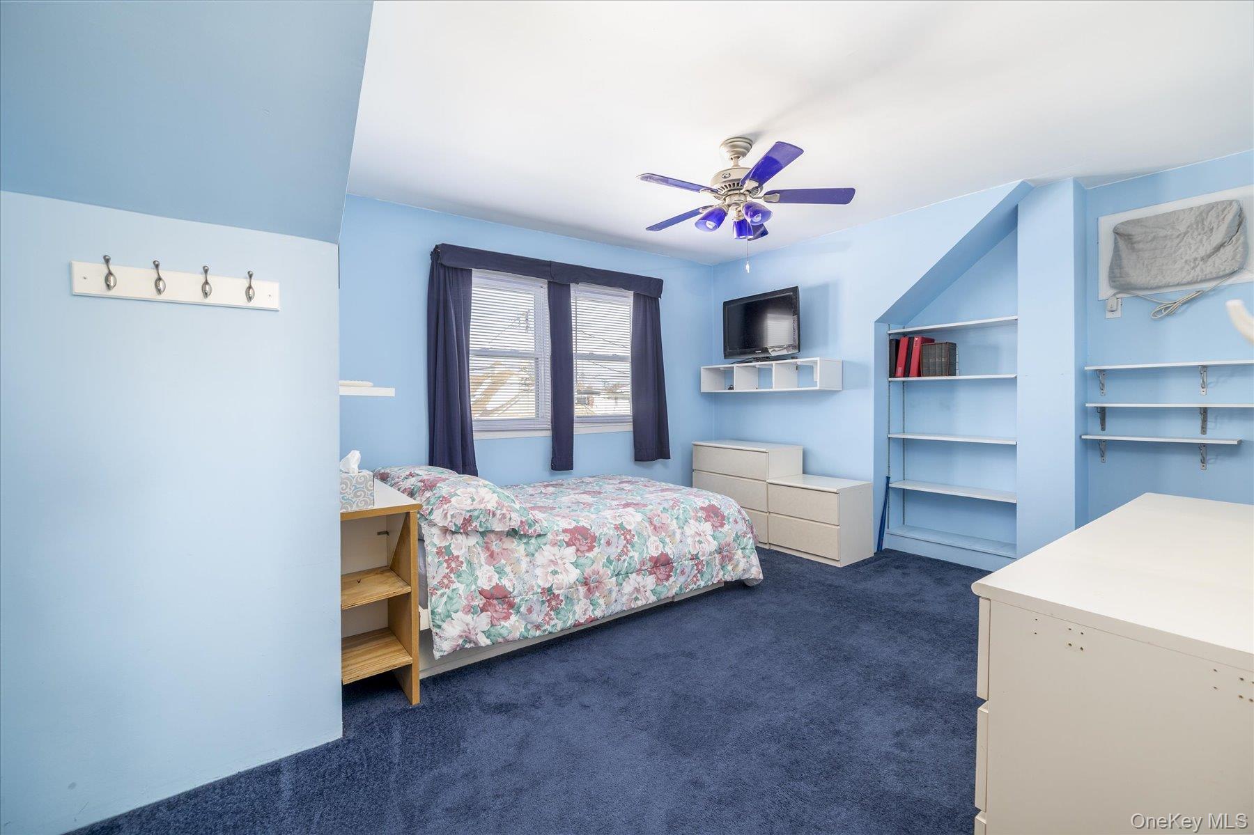 1065 Russell Street Franklin Square, NY 11010 - Photo 16 of 29 Second floor bedroom (#4)