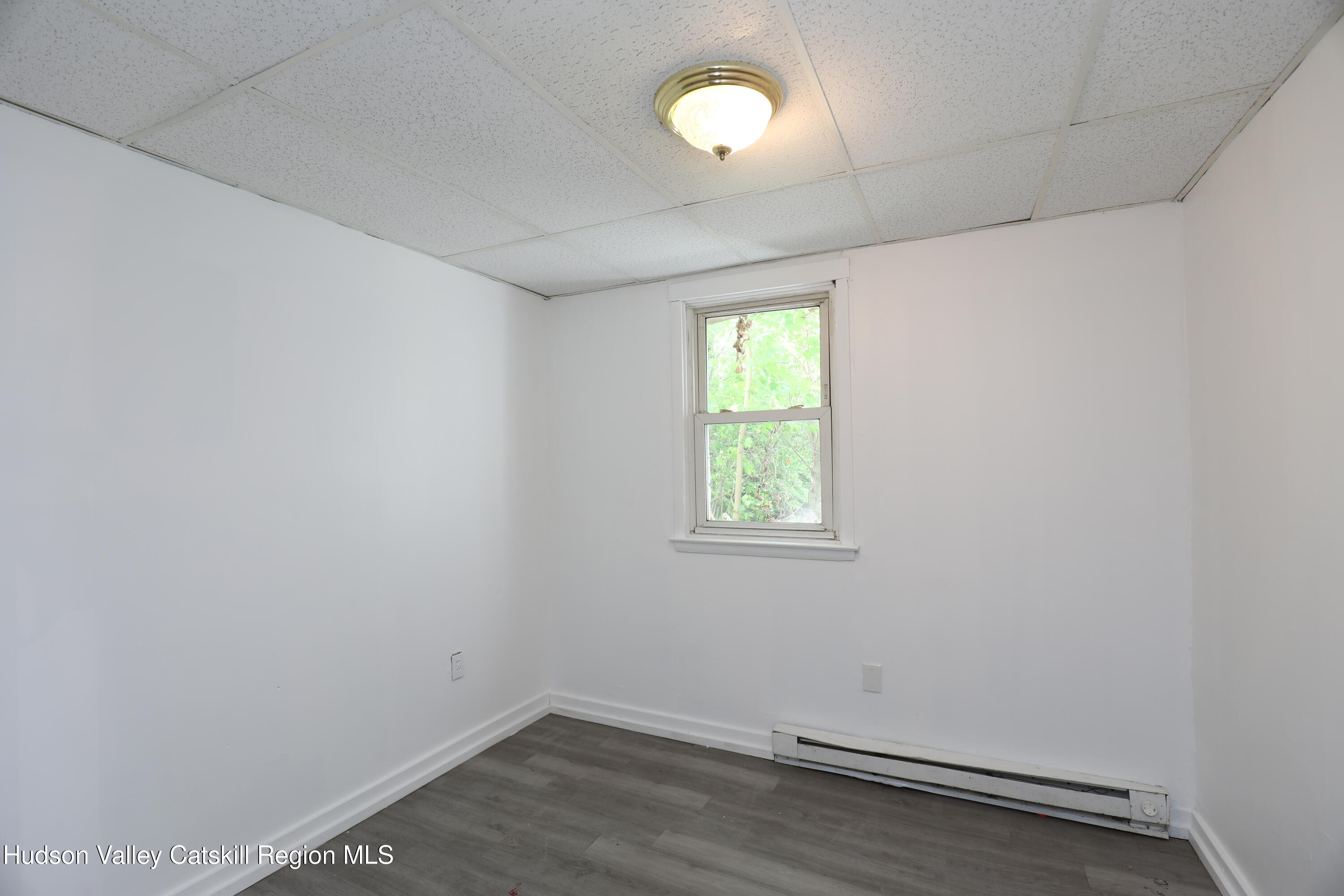 17 Rear Chapel Street Ellenville, NY 12428 - Photo 7 of 25 B20A9319