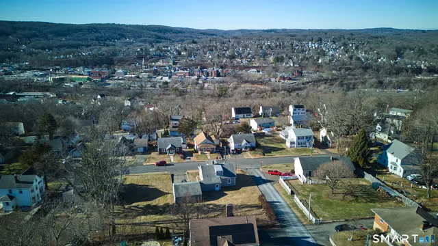 $439,500 | 121 Johnson Street, Naugatuck, CT 06770