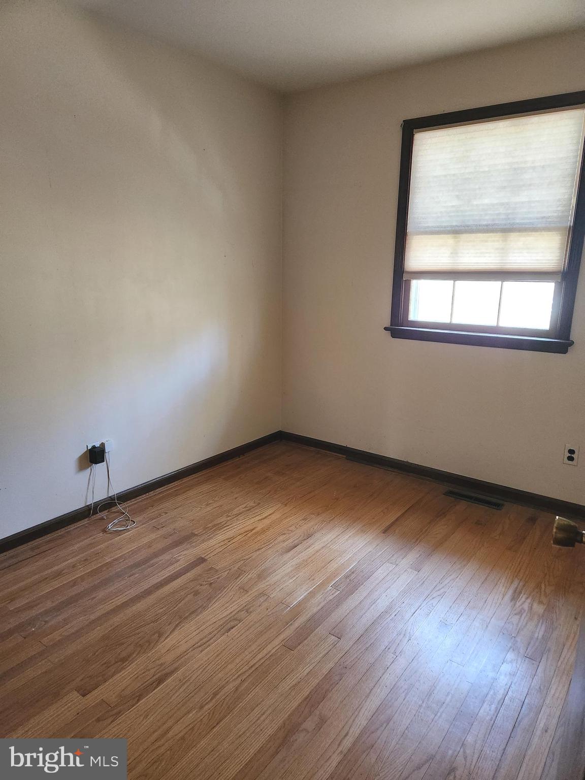 643 Hickstown Road Sicklerville, NJ 08081 - Photo 18 of 41 Bedroom 3