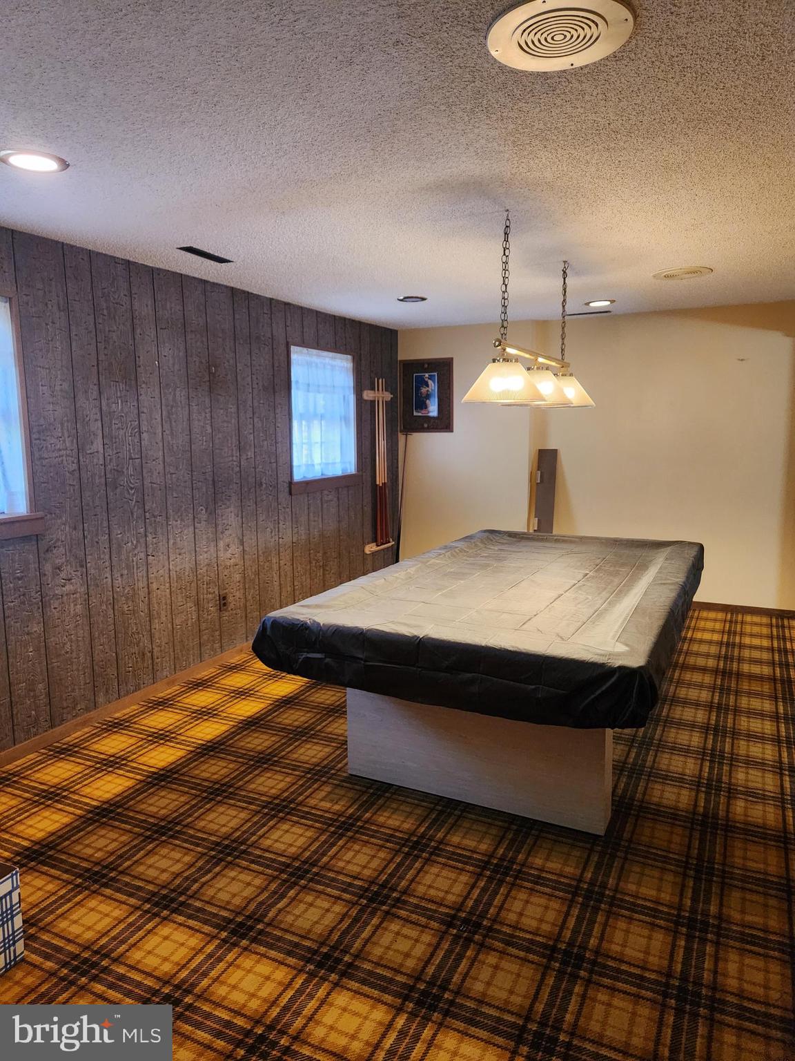 643 Hickstown Road Sicklerville, NJ 08081 - Photo 22 of 41 Downstairs