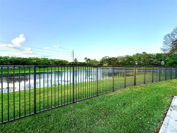 $15,000 | 400 Alexandra Circle, Weston, FL 33326