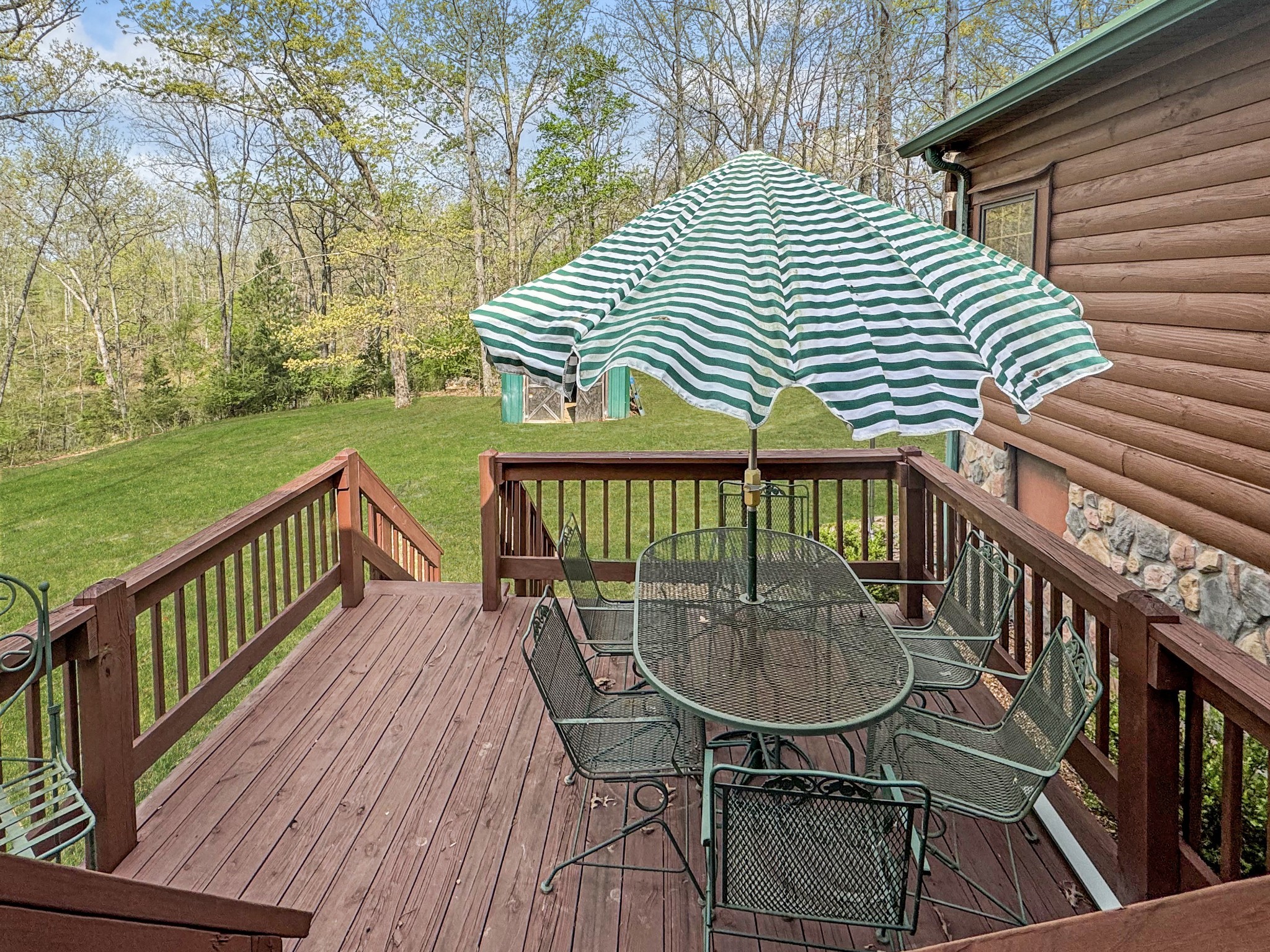 130 Wayne Threatt Road Dover, TN 37058 - Photo 21 of 28 a balcony view with a seating space