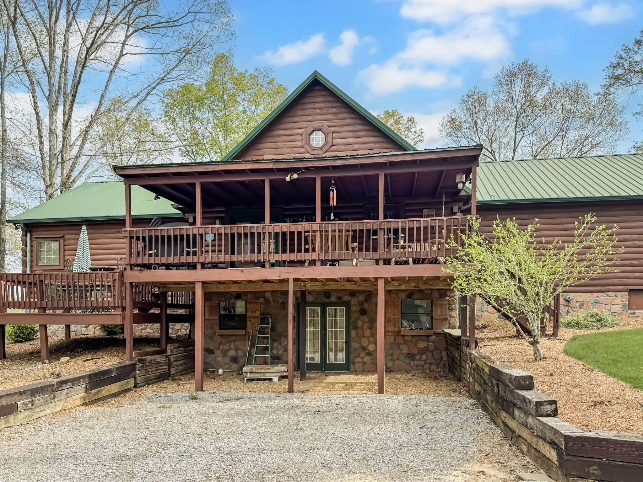 130 Wayne Threatt Road Dover, TN 37058 - Photo 23 of 28 a front view of a house with garden