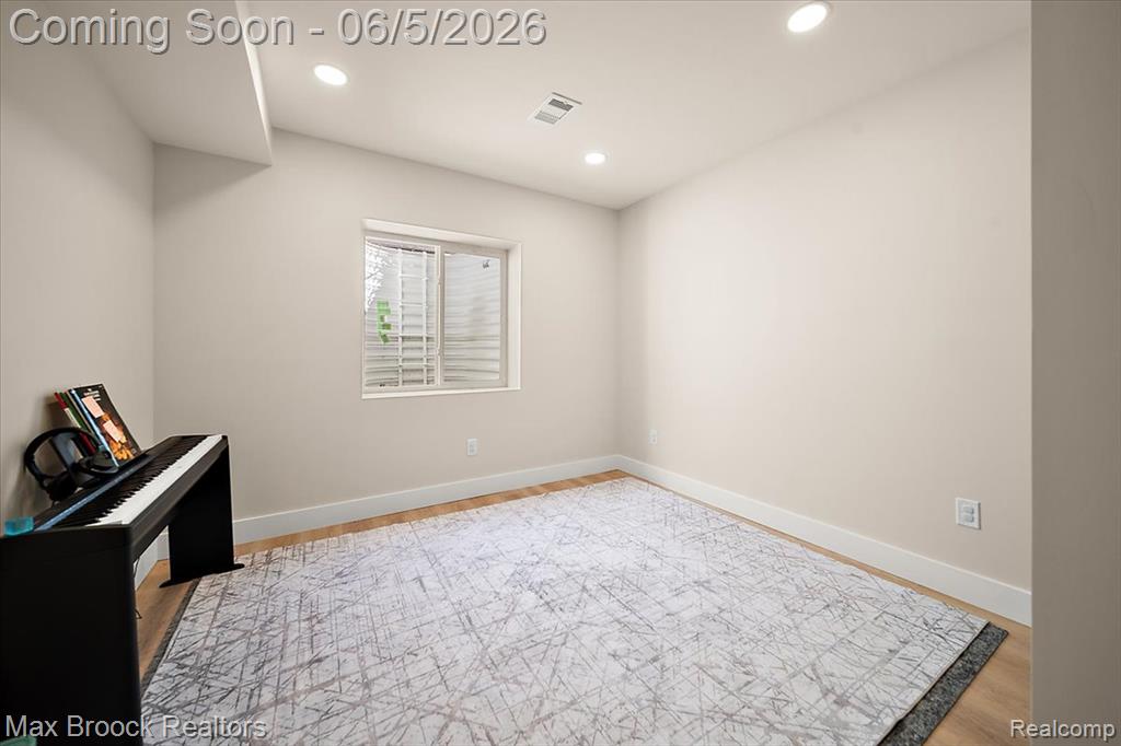 1942 Nottingham Drive Rochester Hills, MI 48307 - Photo 77 of 97