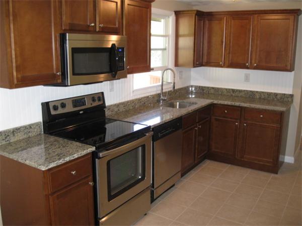 43 Devine Road Randolph, MA 02368 - Photo 2 of 8 Gallery Image 2