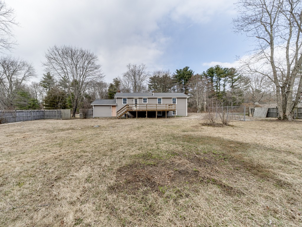 139 Myrtle Street Hanover, MA 02339 - Photo 16 of 17 Gallery Image 16