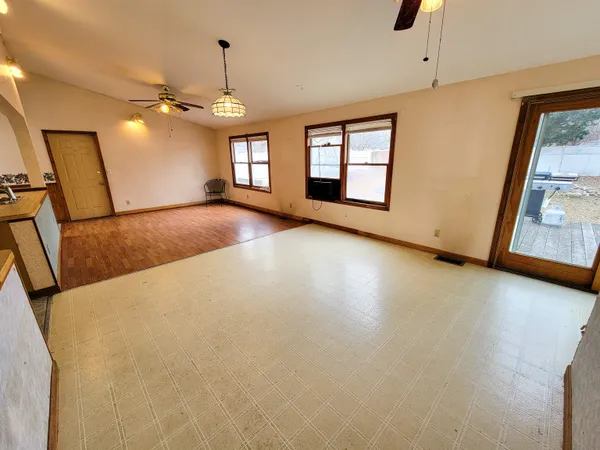 $325,000 | 1813 North Avenue, Burlington, VT 05408