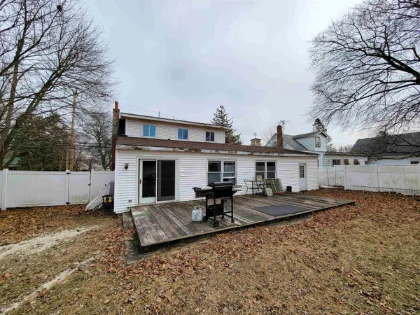 $325,000 | 1813 North Avenue, Burlington, VT 05408