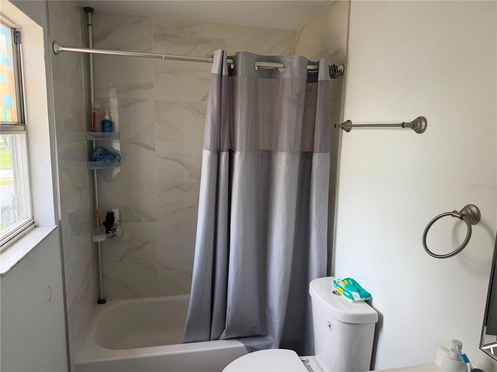 9924 Surrey Ridge Road Orlando, FL 32825 - Photo 12 of 23