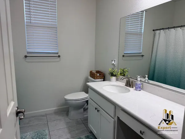 $3,295 | 160 Hermosa Court, Lincoln, CA 95648