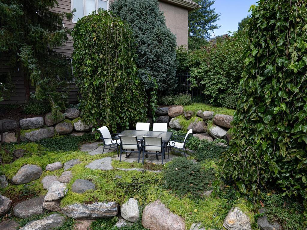 11539 Landing Road Eden Prairie, MN 55347 - Photo 47 of 48 Gallery Image 47