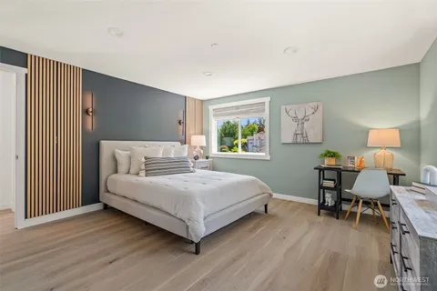 $1,898,000 | 535 Northwest Datewood Drive, Issaquah, WA 98027