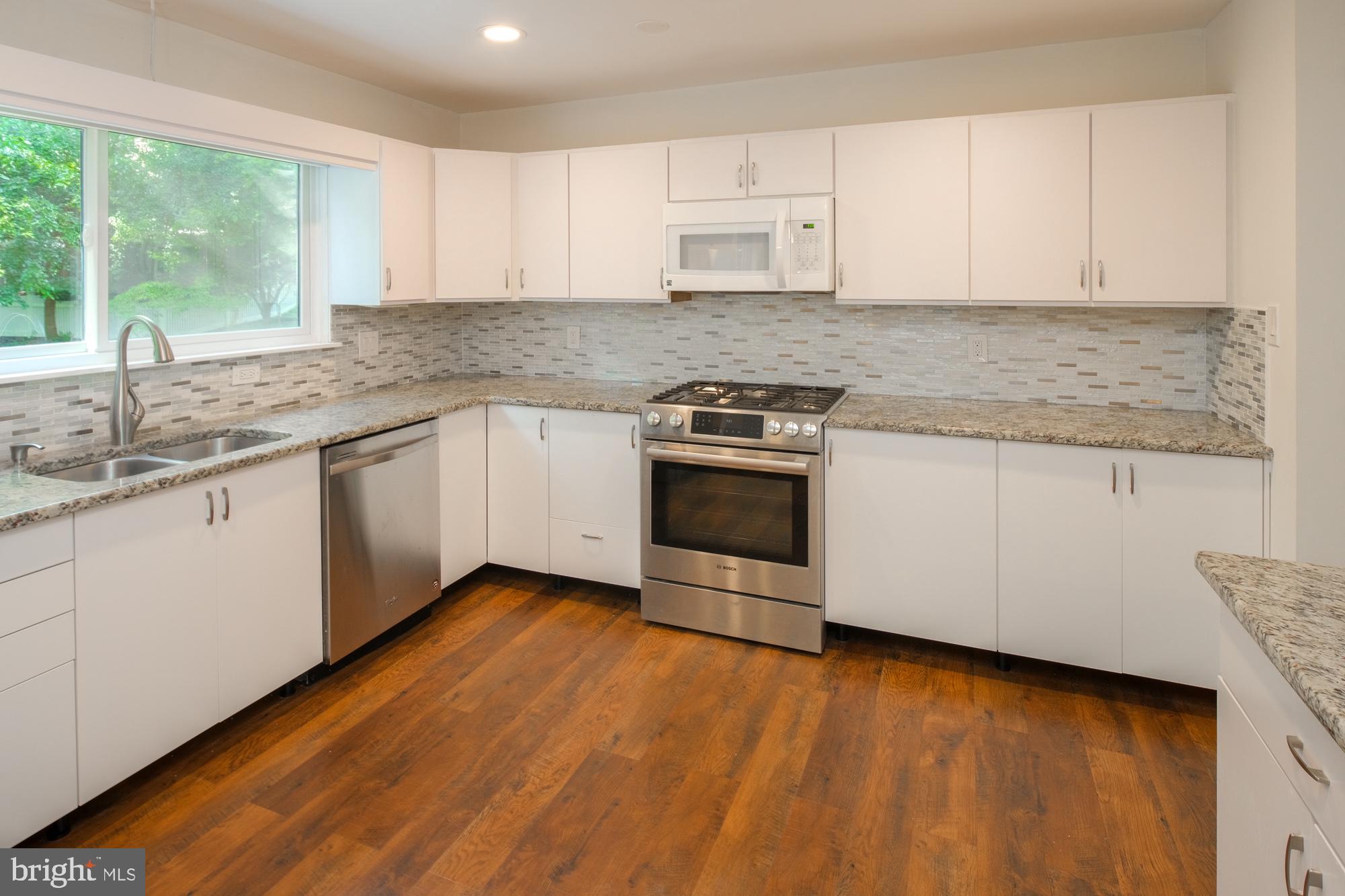 3210 Fox Mill Road Oakton, VA 22124 - Photo 21 of 63 Gallery Image 21