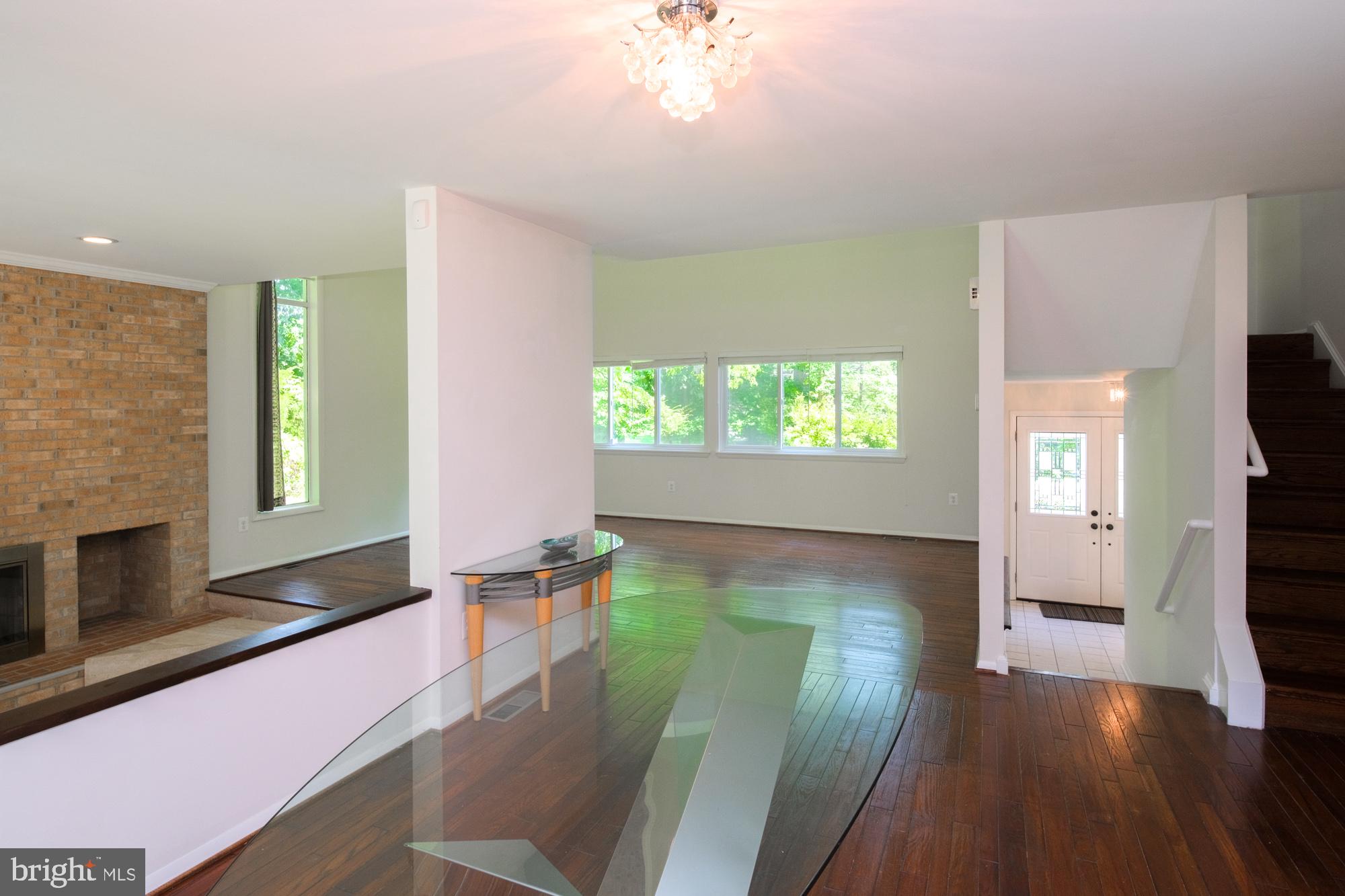 3210 Fox Mill Road Oakton, VA 22124 - Photo 4 of 63 Gallery Image 4