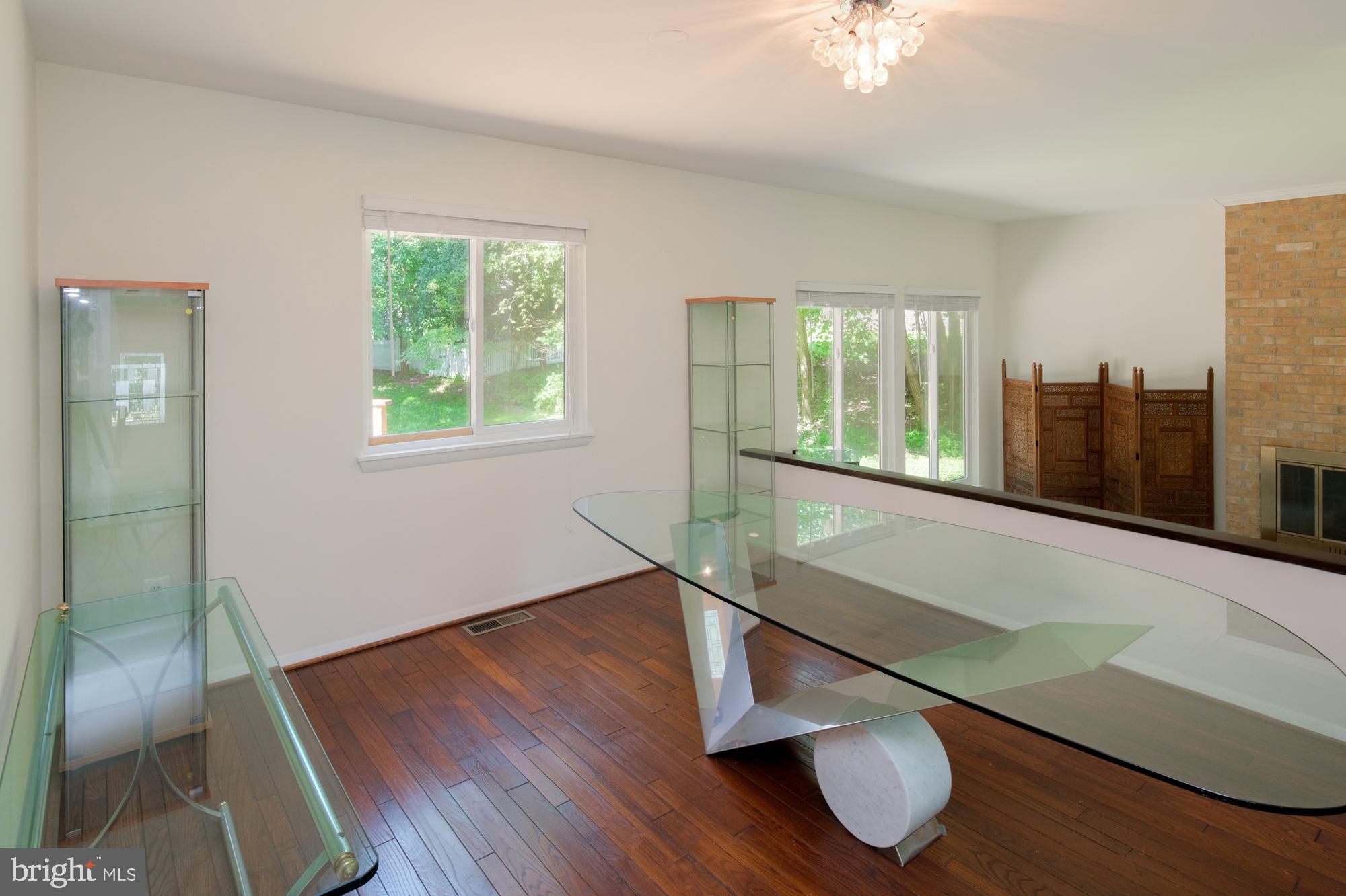 3210 Fox Mill Road Oakton, VA 22124 - Photo 6 of 63 Gallery Image 6