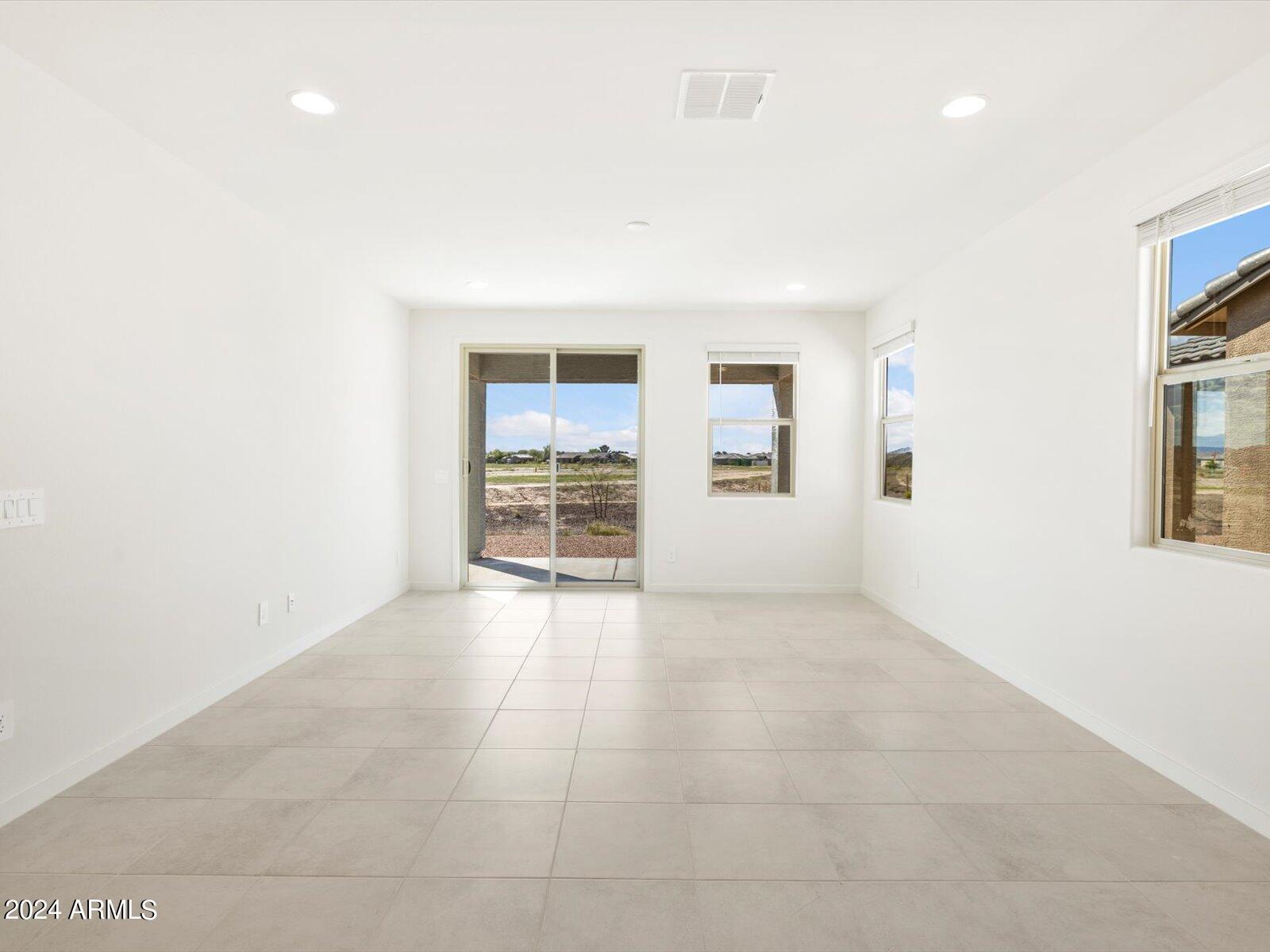 20560 North Candlelight Road Maricopa, AZ 85138 - Photo 17 of 61 10-20560_160