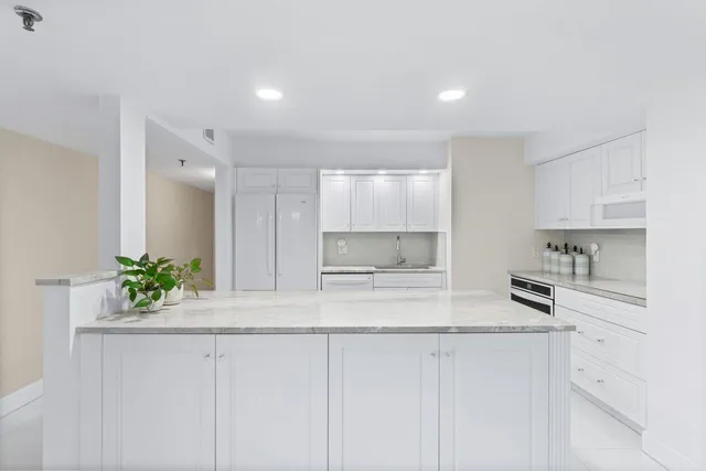 $797,000 | 3407 South Ocean Boulevard, Unit 1D, Highland Beach, FL 33487
