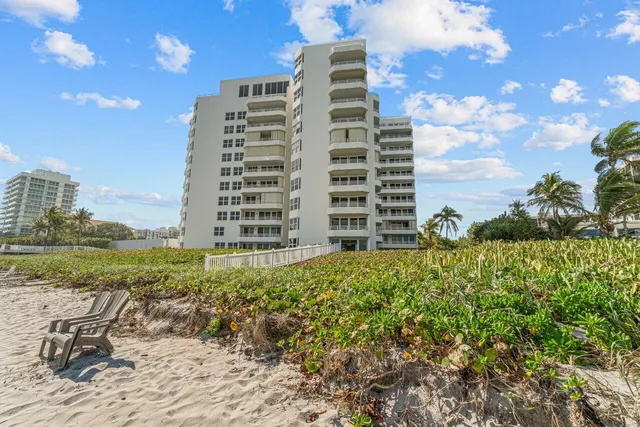 $797,000 | 3407 South Ocean Boulevard, Unit 1D, Highland Beach, FL 33487