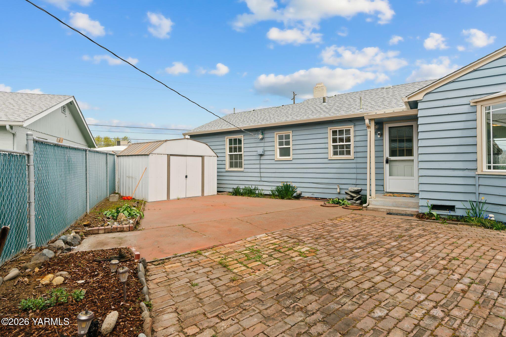 3102 Summitview Avenue Yakima, WA 98902 - Photo 23 of 25 Patio