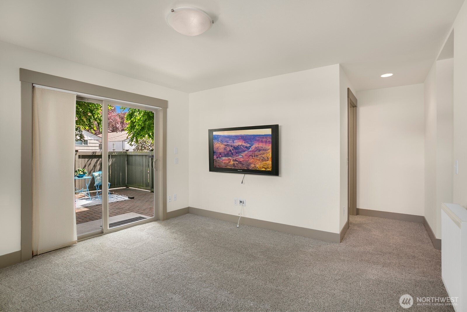 4840 40th Avenue Southwest, Unit A Seattle, WA 98116 - Photo 25 of 31