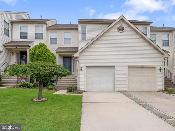 $3,000 | 5 Larkspur Court, Delran, NJ 08075
