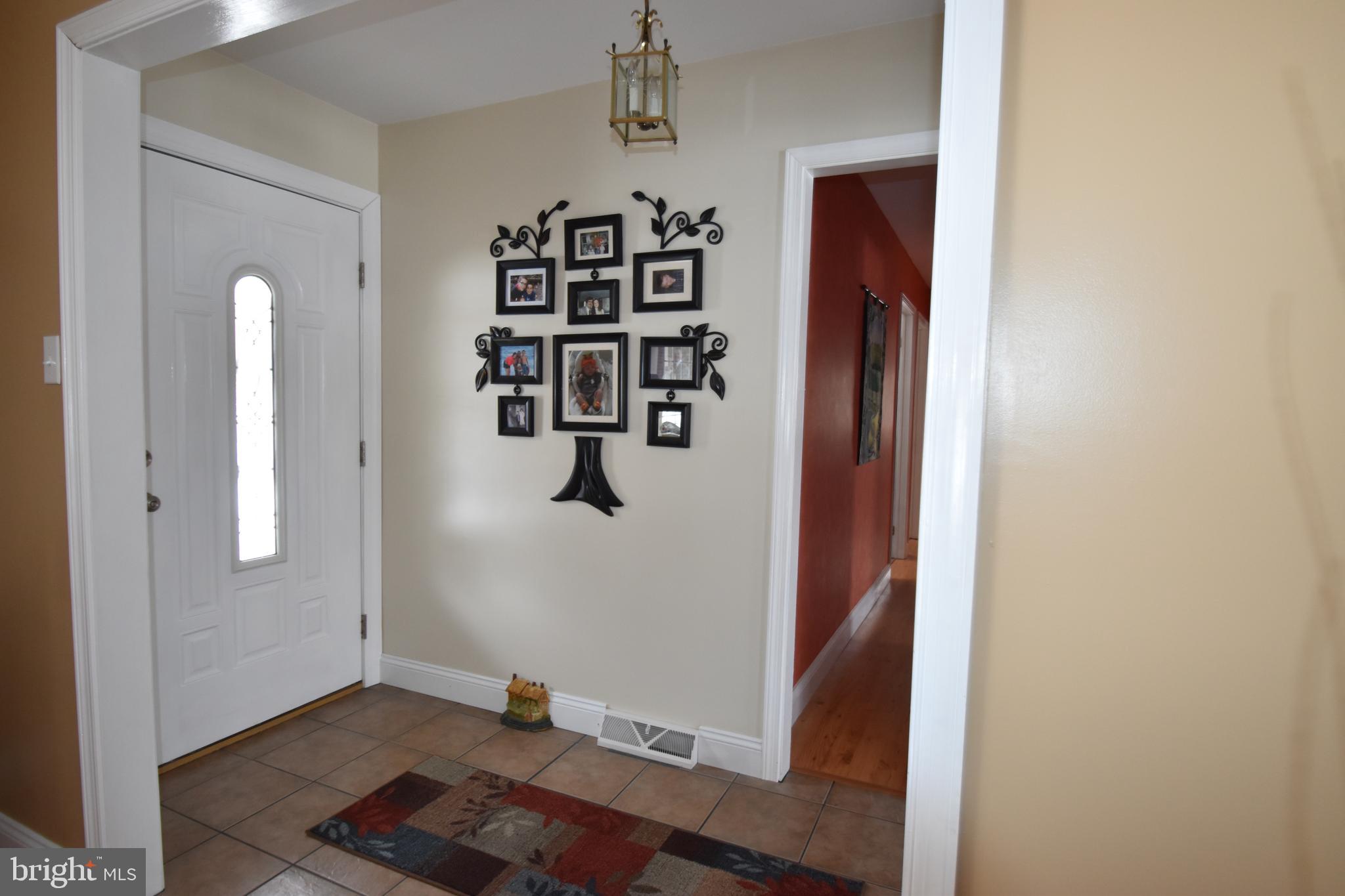 1981 Peppermint Road Coopersburg, PA 18036 - Photo 4 of 60 Gallery Image 4