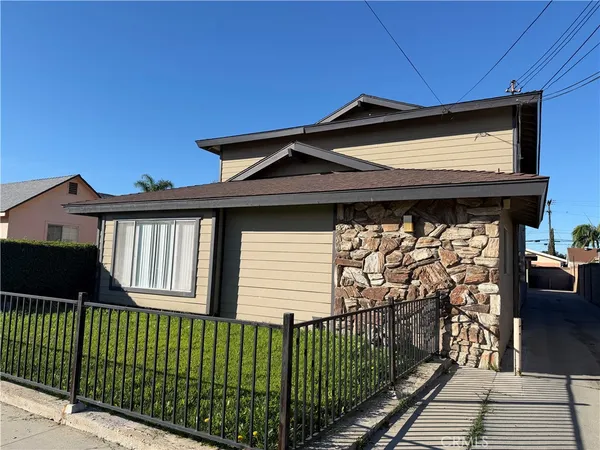 $1,425,000 | 6611 Kingman Avenue, Buena Park, CA 90621