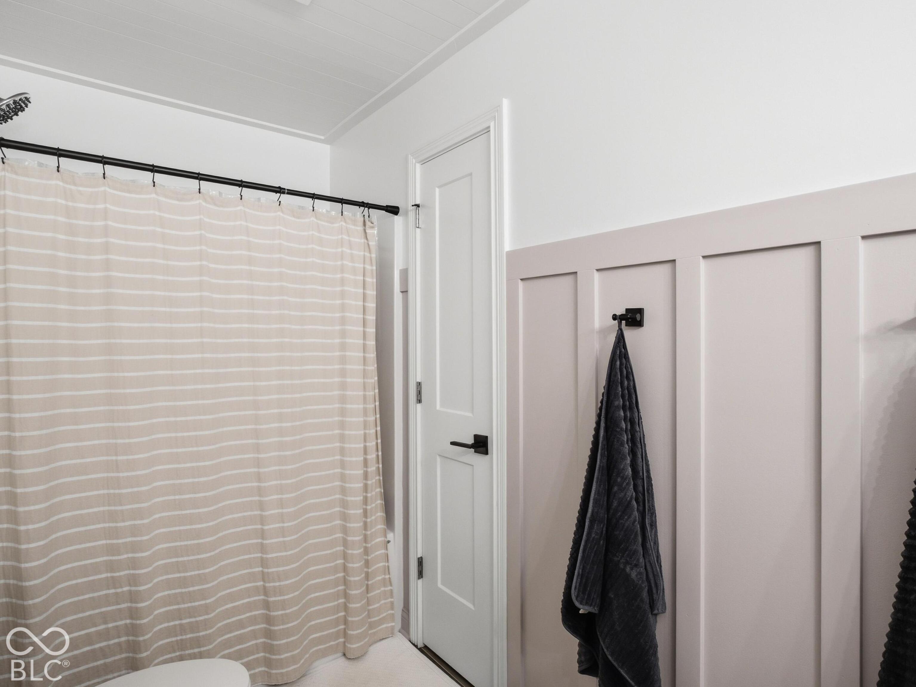 6445 West Ohio Ridge Road Columbus, IN 47201 - Photo 49 of 61 Gallery Image 49