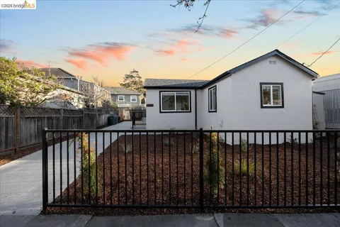 $829,000 | 1261 61st Street, Emeryville, CA 94608