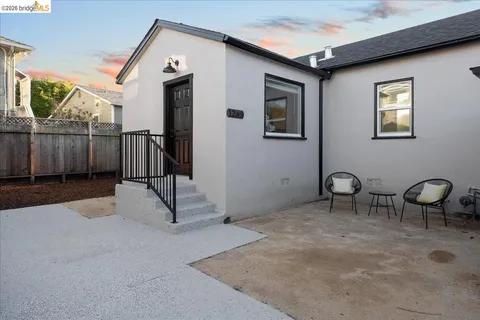 $829,000 | 1261 61st Street, Emeryville, CA 94608